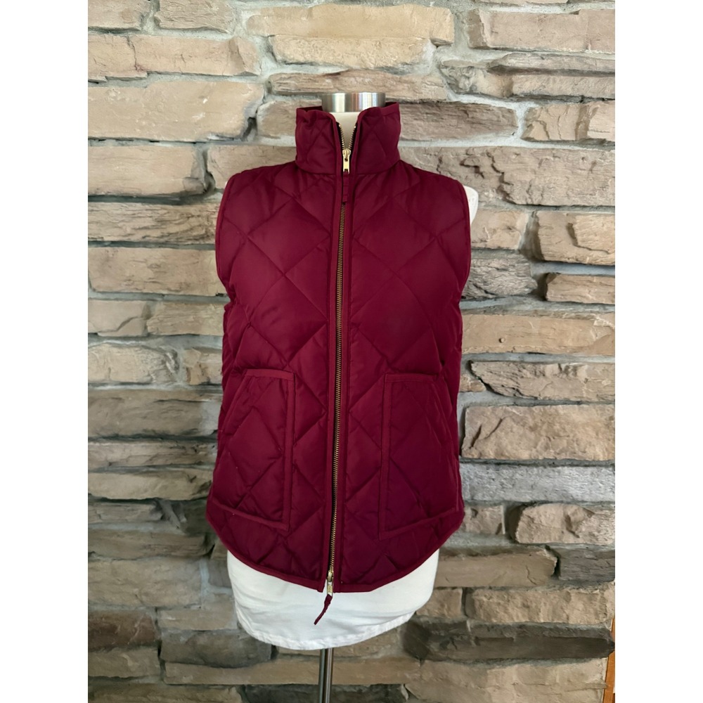 J.Crew Quilted Down Vest Burgundy Wine Red Women Medium 92465 Full Zip